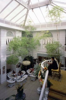 World Grand Hotels